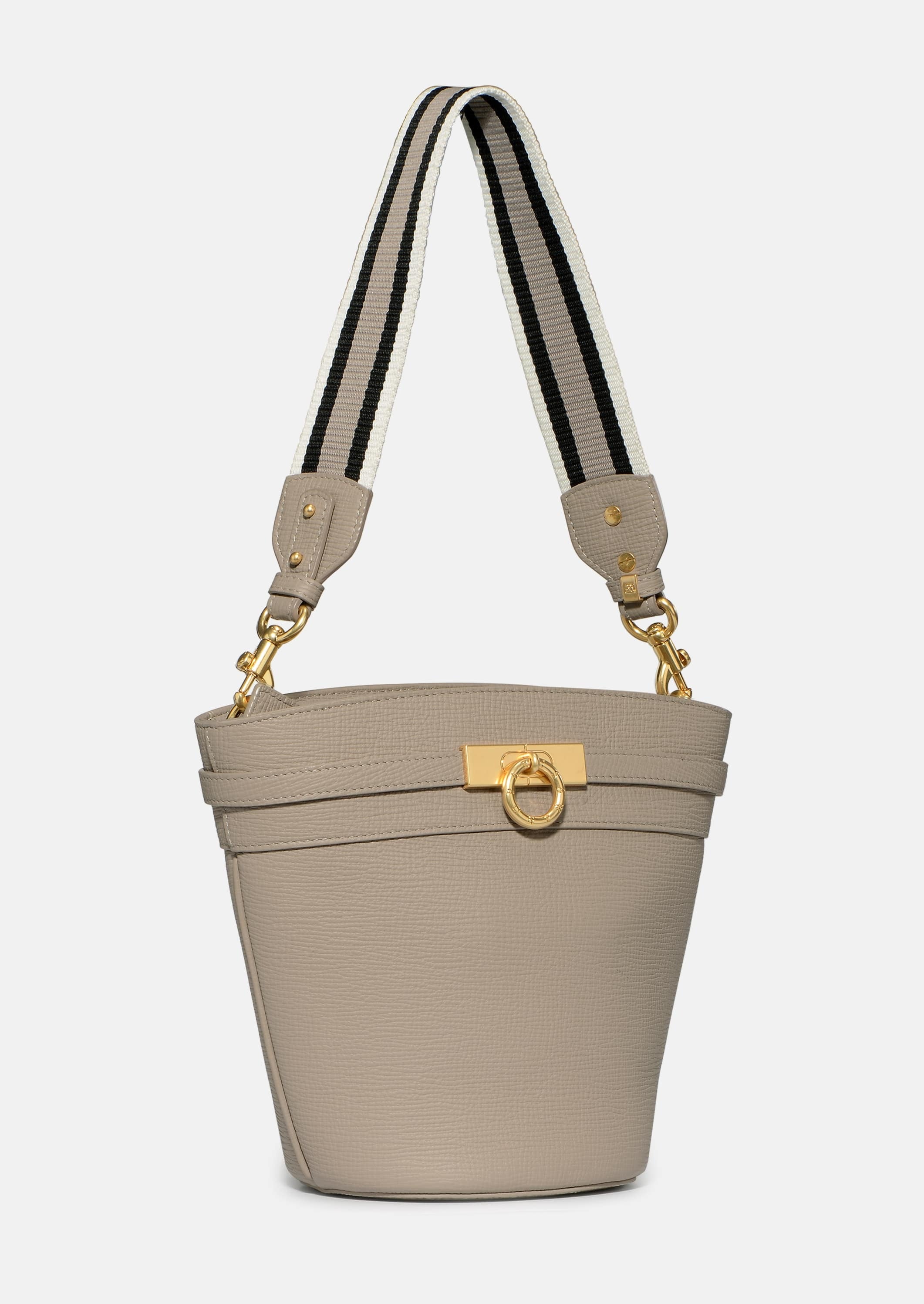 Parisa wang addicted online bucket bag